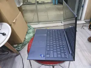 Laptop HP Dragonfly G3 32GB Intel Core I7 SSD 512GB