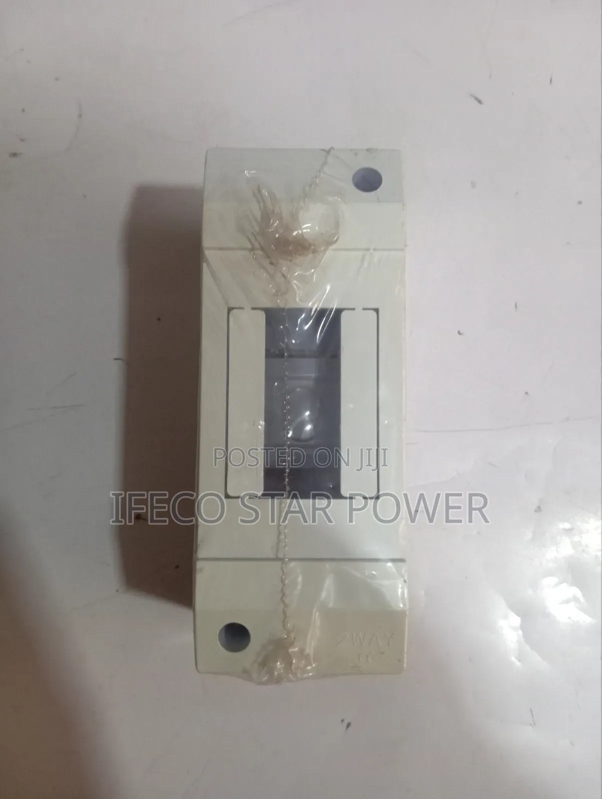 Plastic Box 2 Way No Glass