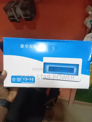 Plastic Box With Glass 13-16 Way