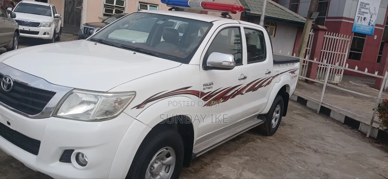 Toyota Hilux 2015 White
