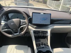 New BYD Destroyer 05 DM-i 1.5 Hybrid FWD 2025 White