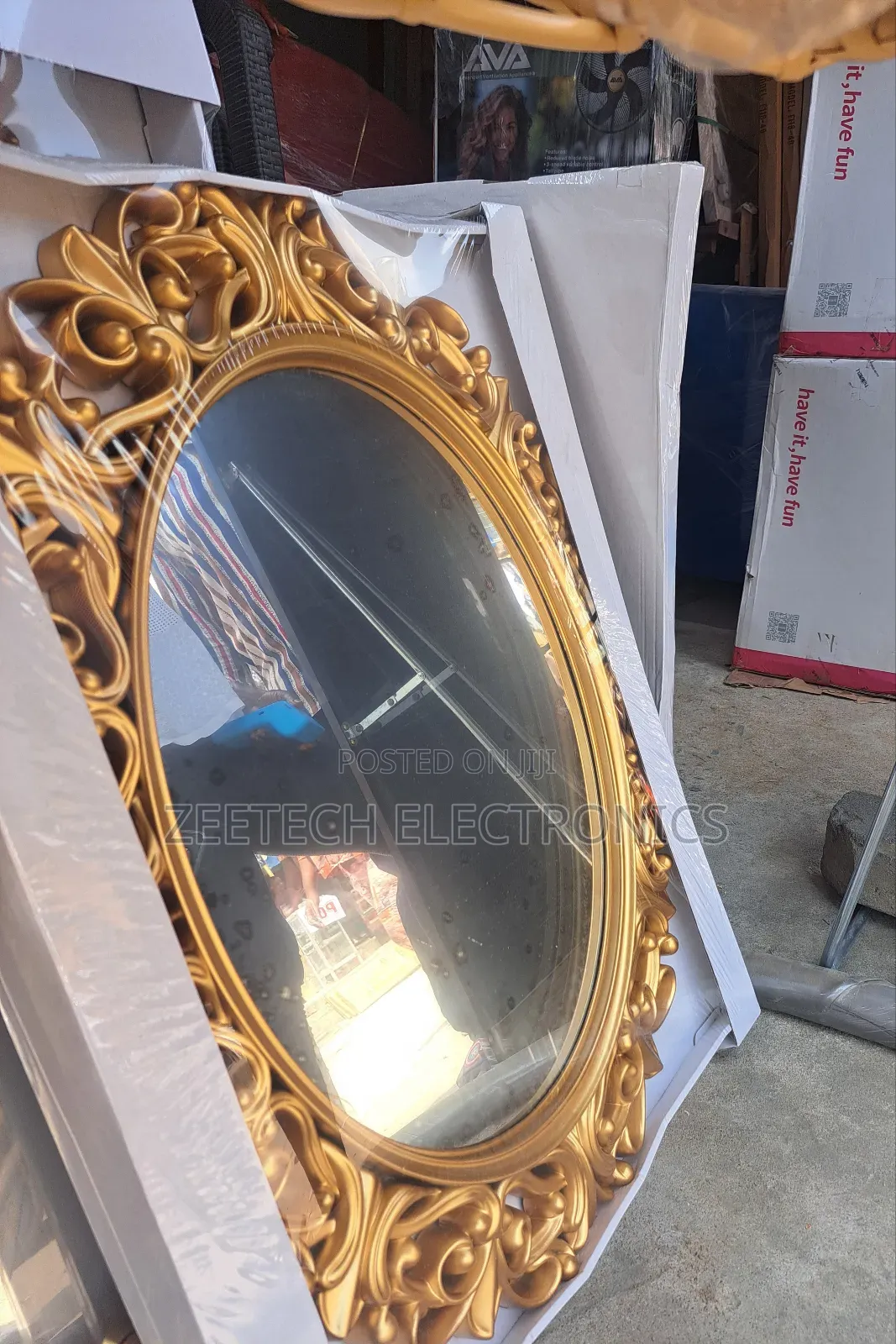 Gold Vanity Wall Mounted Make-Up Mirror
