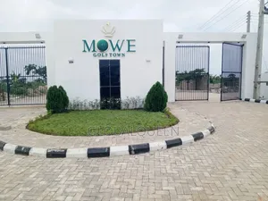 3bdrm Bungalow in Mowe Golf Town, Obafemi-Owode for sale