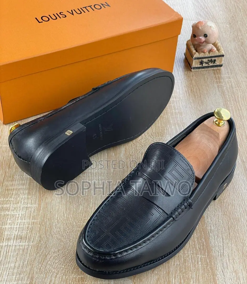 Clarks Leather Corporate Shoe
