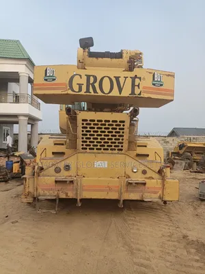60 Tons 4 by 4 Crain