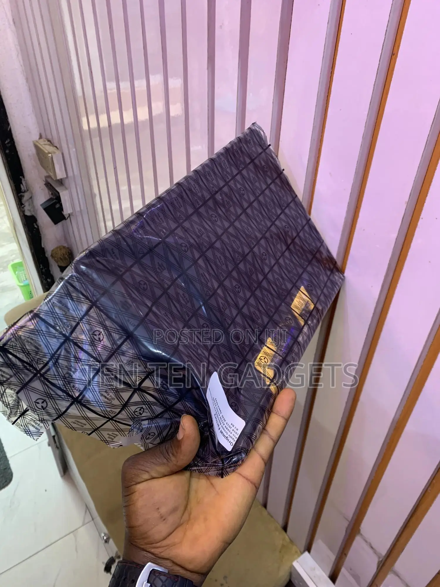 Macbook Screen 13-Inch