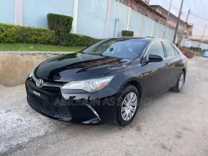 Toyota Camry LE 4dr Sedan (2.5L 4cyl 6A) 2016 Black