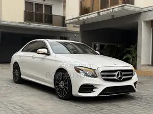 Mercedes-Benz E300 2017 White