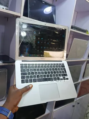 Laptop Apple MacBook Air 8GB Intel Core I5 SSD 128GB