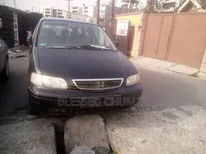 Honda Shuttle 2000 Black