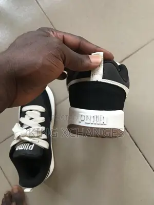 Black/White Puma