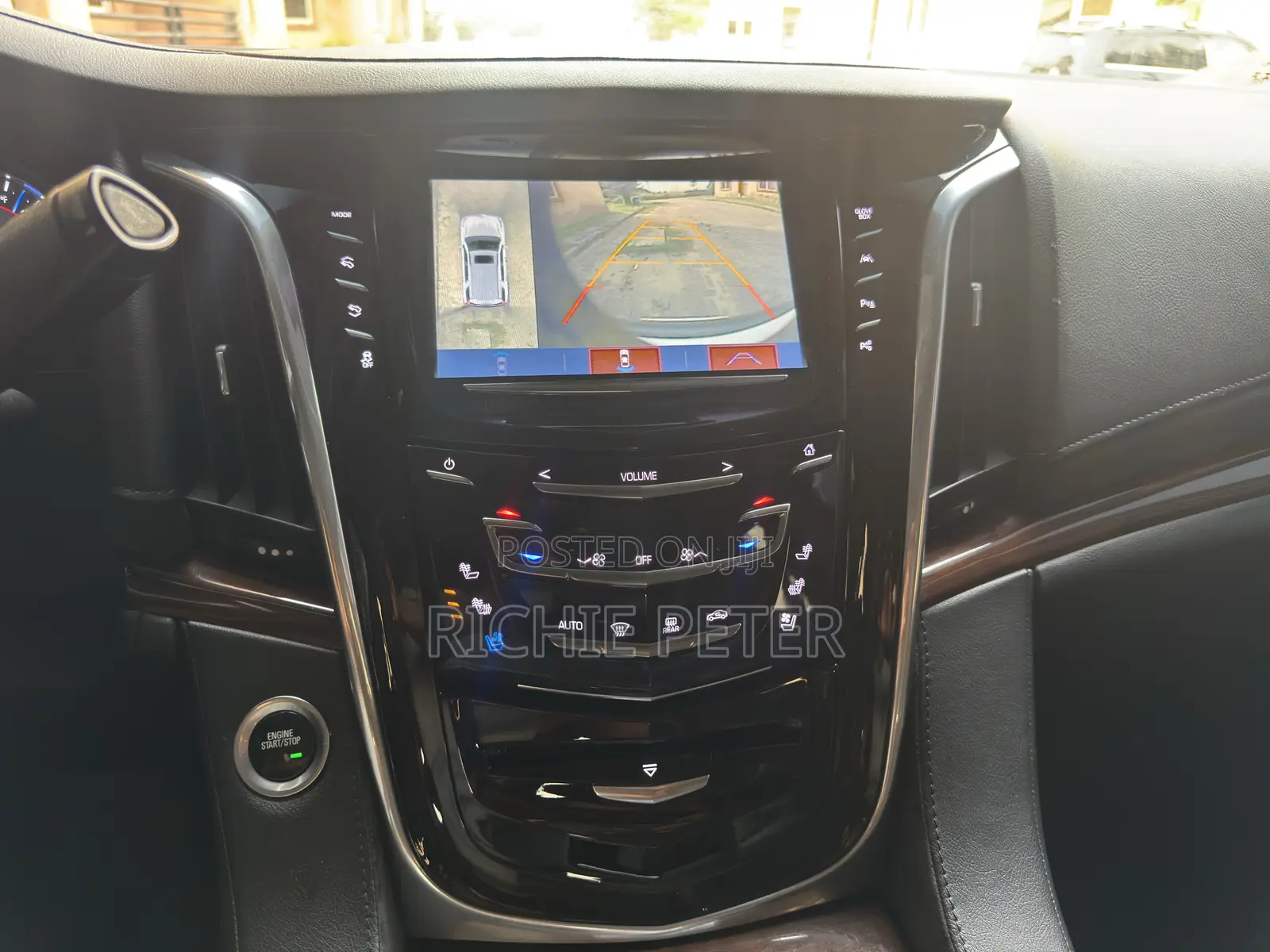 Cadillac Escalade 2018 White