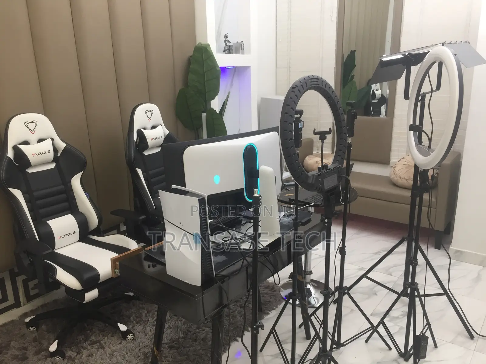 Professional Gaming Twitch Live Streaming Setup