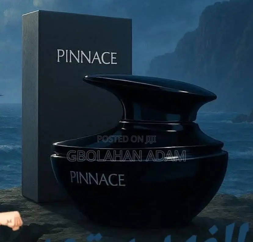 Pinnace White