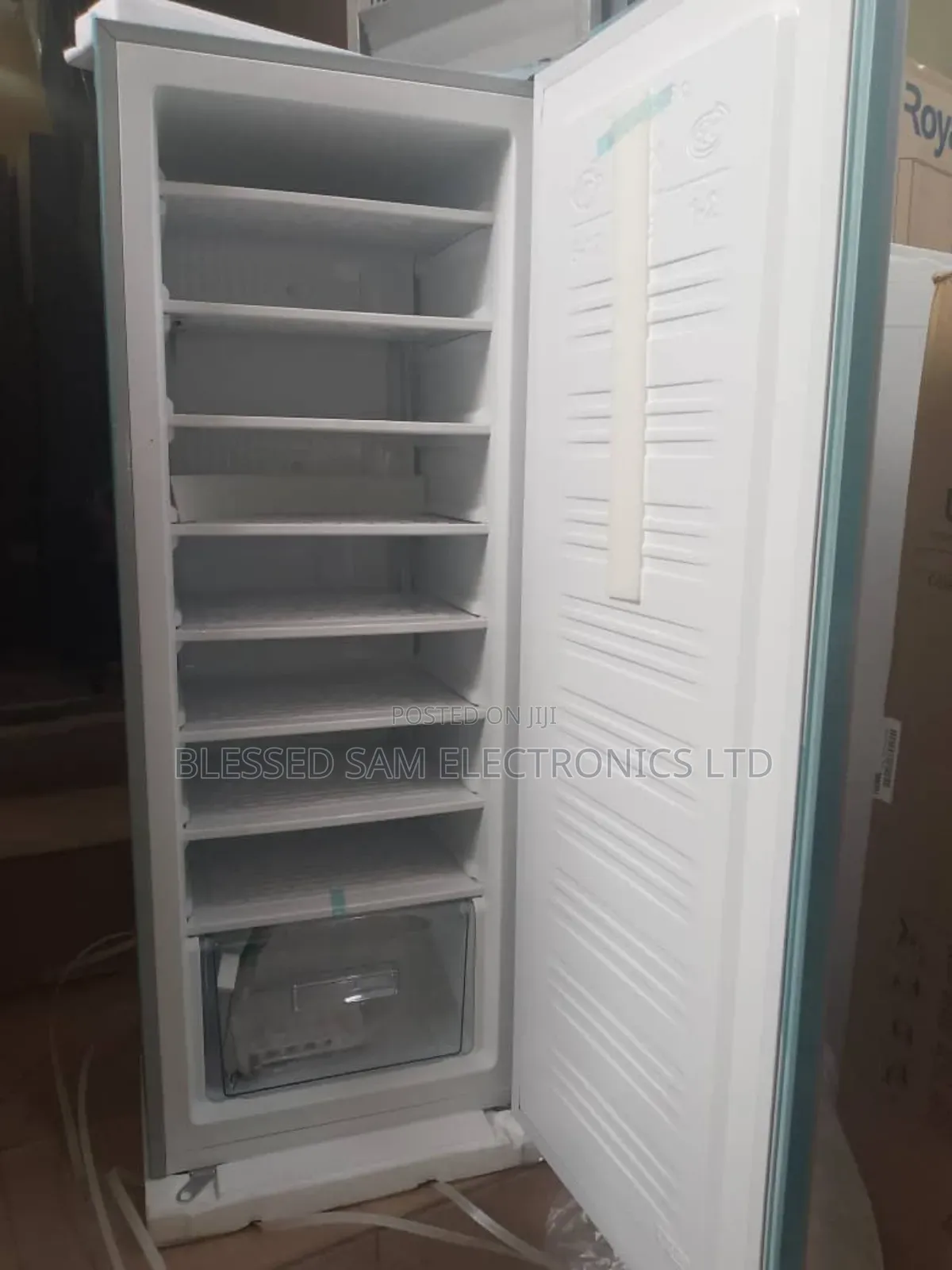 Lg Standing Upright Freezer  8 Steps  Ice Block Maker  Energy Saving