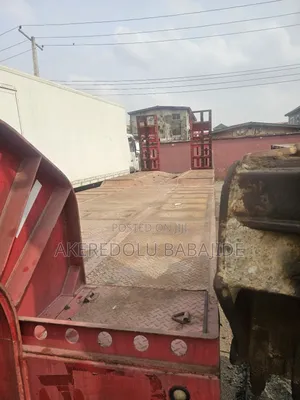 70ton Tokunbo Lowbed