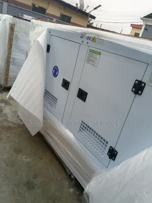 3 Years Warranty 80kva Soundproof Perkins Generator