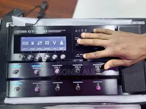 Boss Gt-1000 Guitar Effects Processor