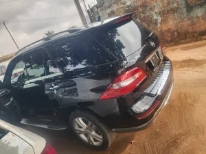 Mercedes-Benz M Class 2013 Black