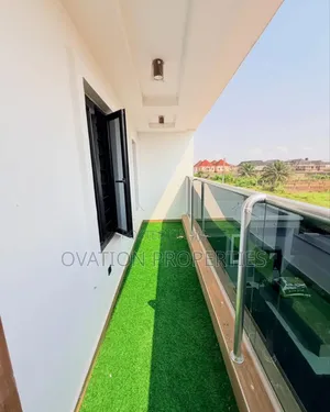 4bdrm Duplex in Isheri Opic for sale