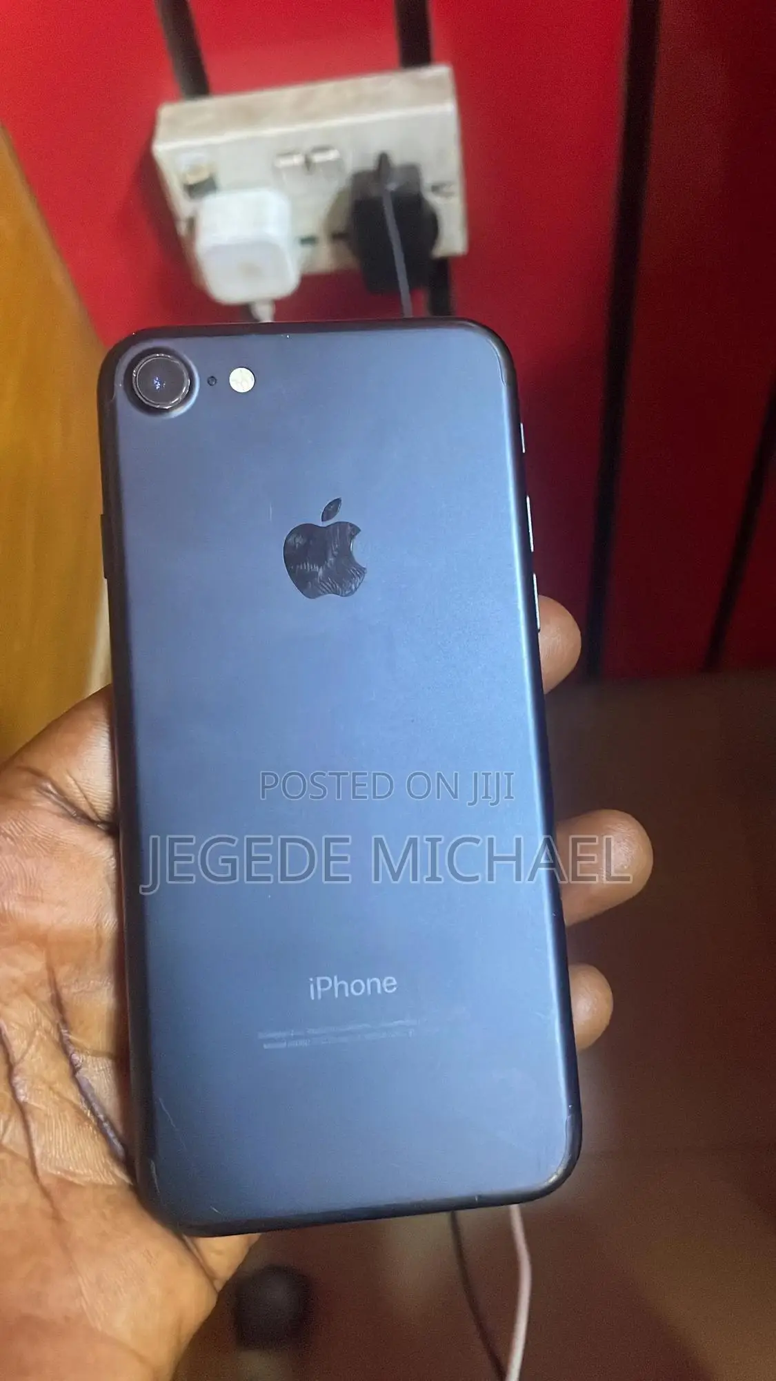Apple iPhone 7 32 GB Black
