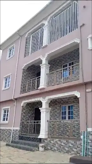 3bdrm Apartment in Alagbado for rent