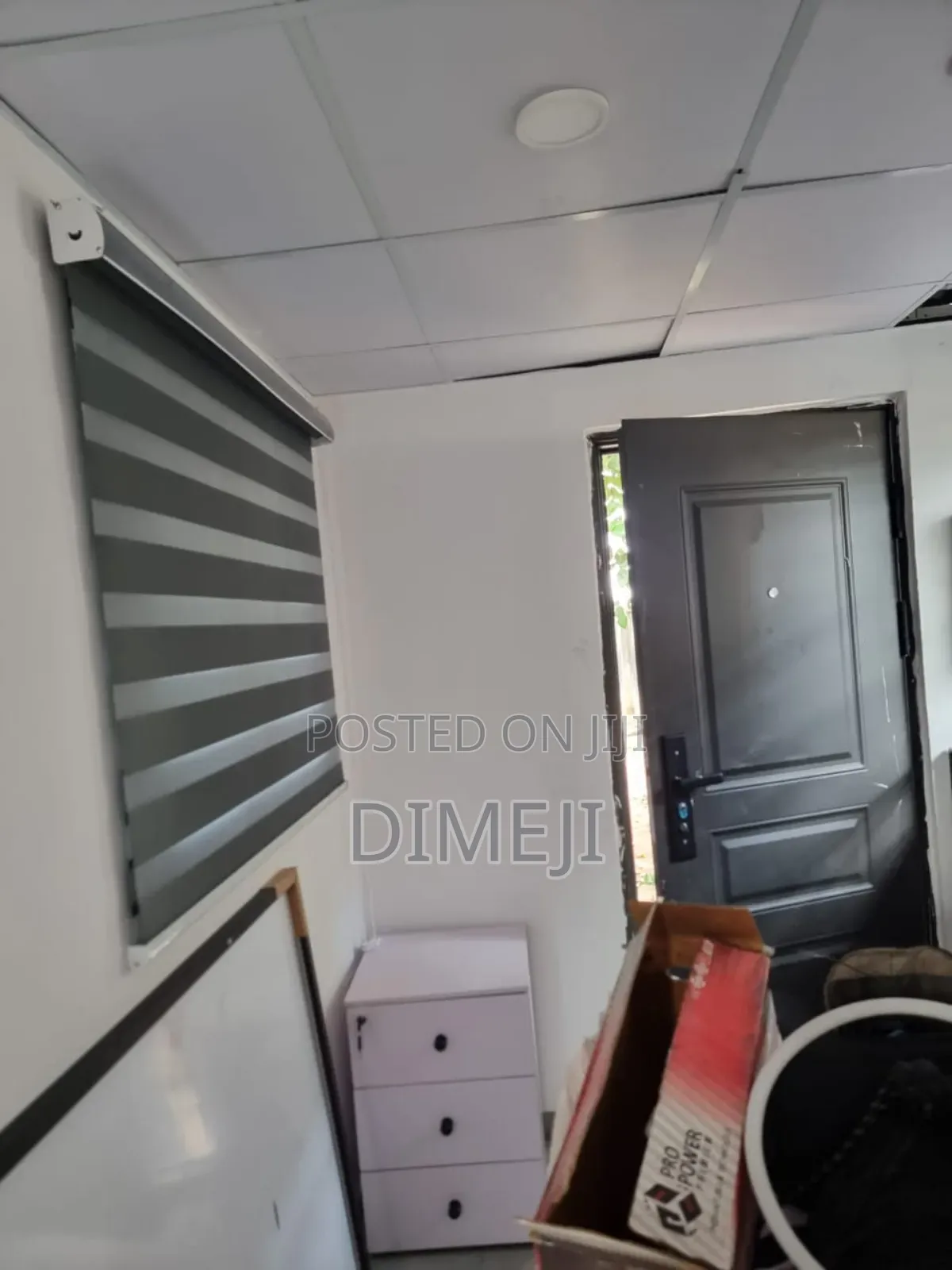 Quality Container for Shop/Office - Durable Ready to Use