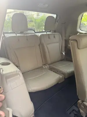 Toyota Highlander Limited 2012 Gold