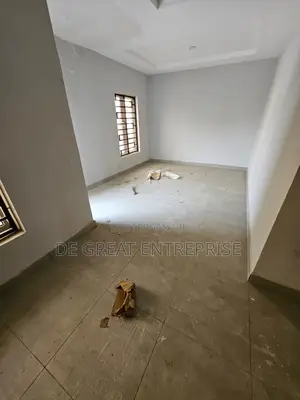 4bdrm Townhouse / Terrace in Private, Galadimawa for rent