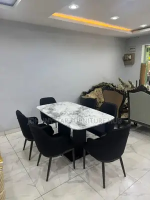 Unique 6 Seaters Marble Dinning Table