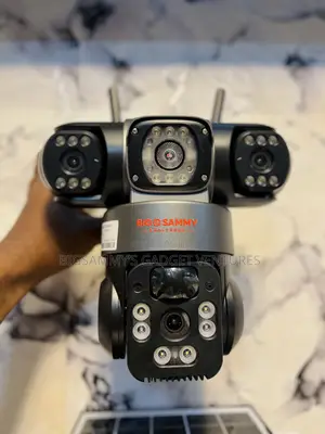 Real 3 Lens Solar PTZ 4g Camera - T30