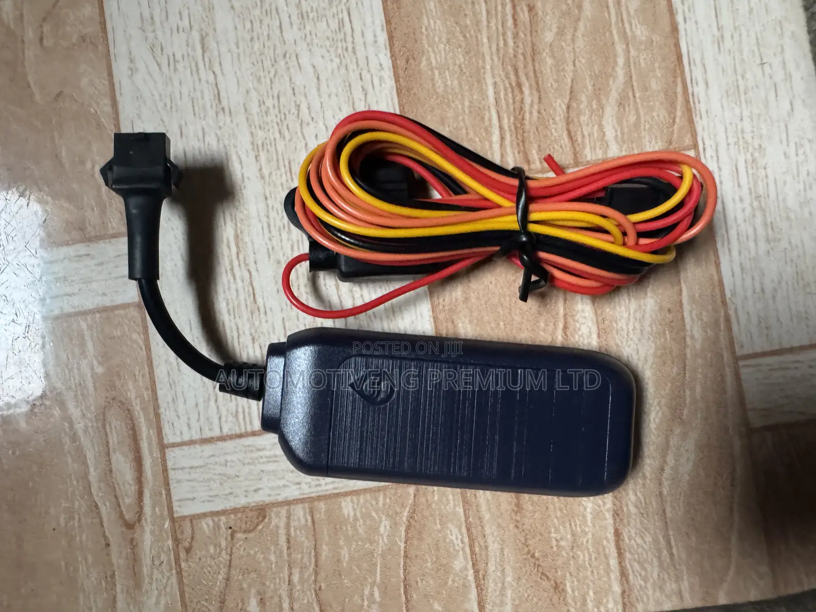 R12l 4g GPS Tracker (Seeworld)