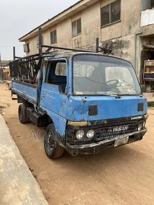 Nissan Cabstar