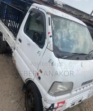 Suzuki Every 2010 White