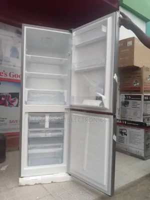 Hisense Fridge 225 L Bottom Freezer  100% Freezing ( Fridge & Freezer