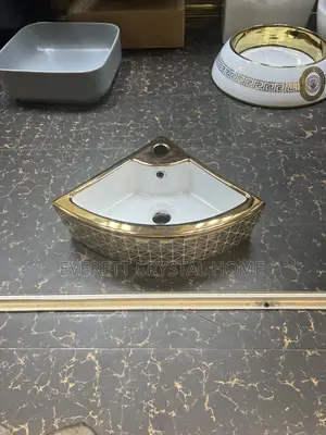 Angle Hanging Basin