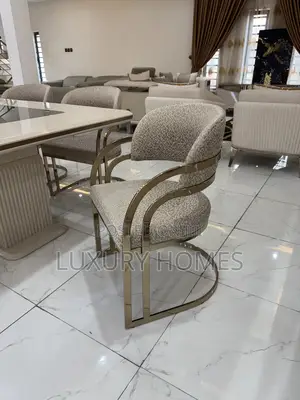 Turkey Dining Table