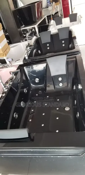 Double Square Jacuzzi