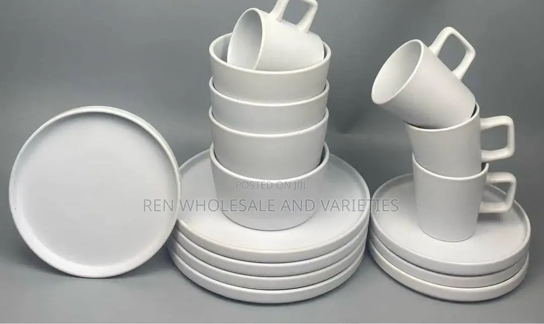 Black White Dinner Set