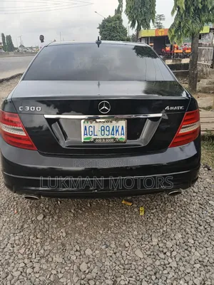 Mercedes-Benz C300 Luxury Sedan AWD (3.0L 6cyl 7A) 2008 Black