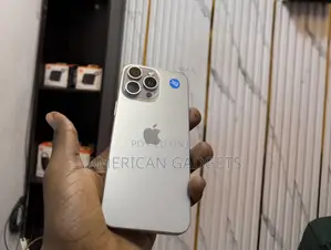 Apple iPhone 15 Pro 256 GB Gray