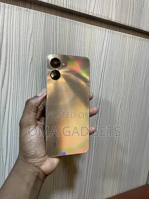 Realme V20 128 GB Gold