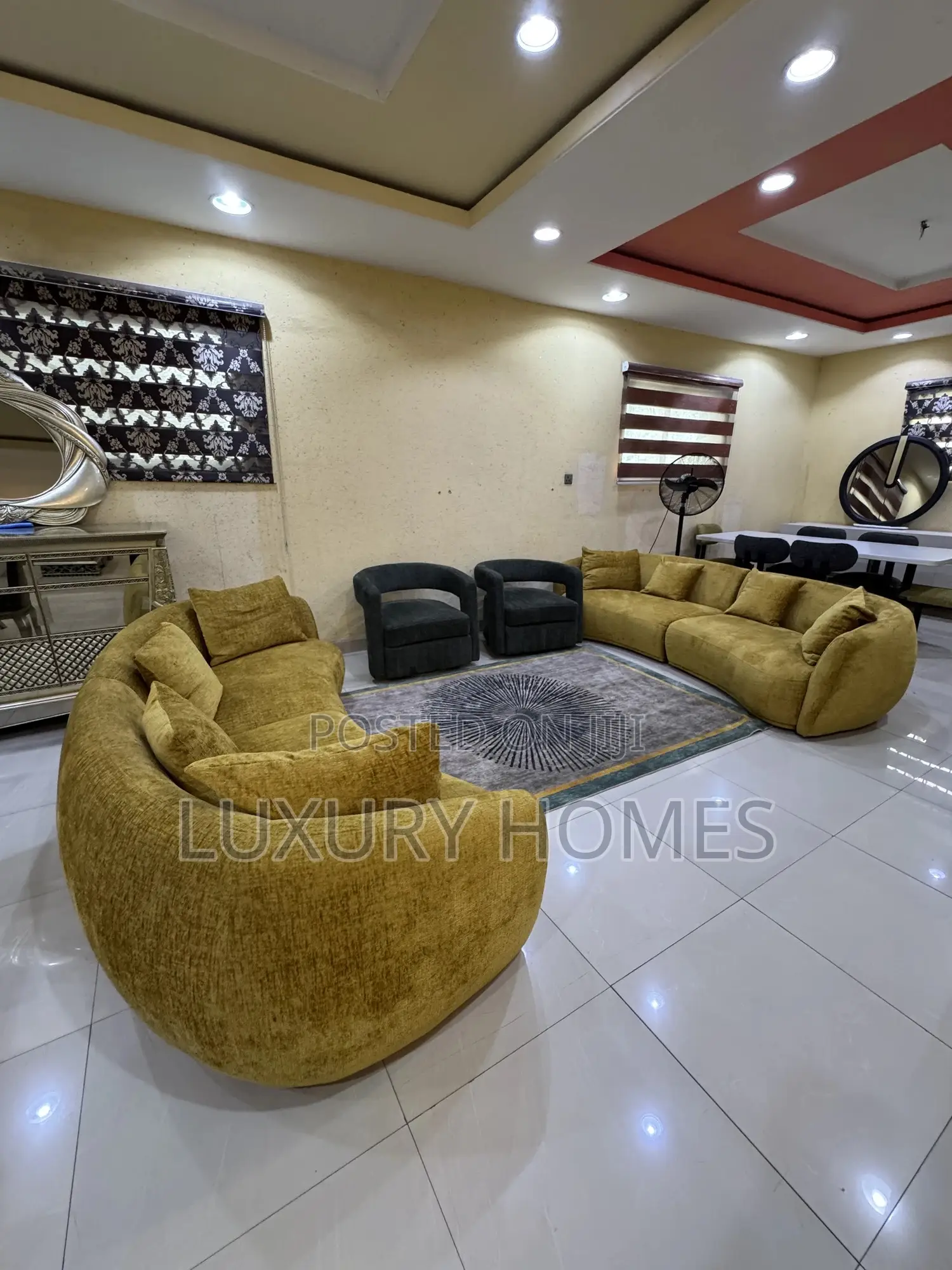 Contemporary Sofa Set