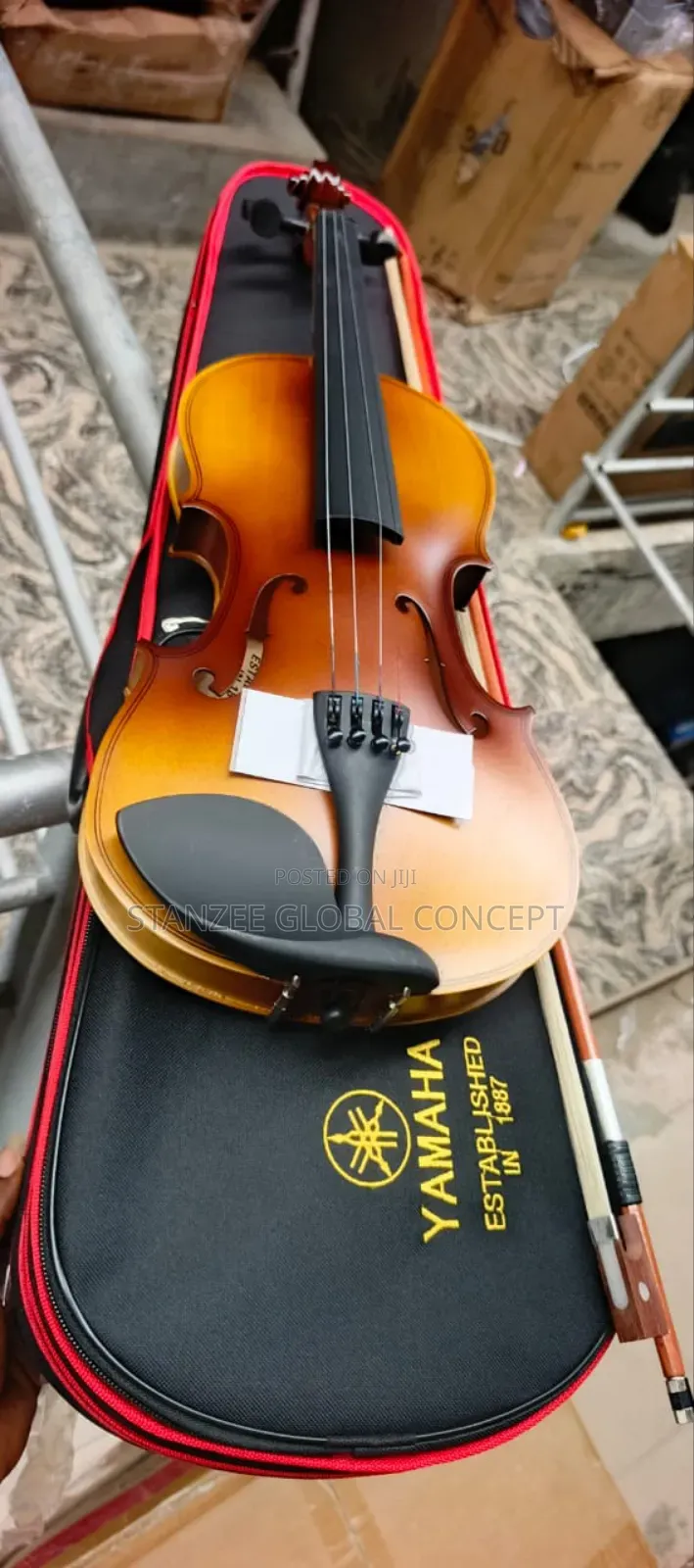 Yamaha Violin Available in 1/2, 3/4 and 4/4