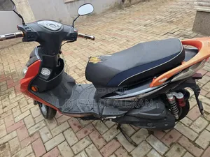 Kymco 2021 Pink