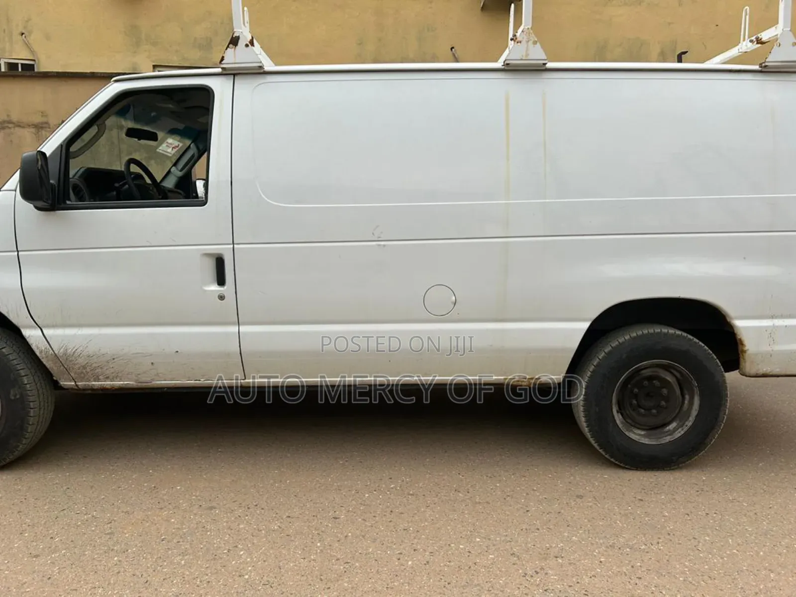 Ford E250 2012 White