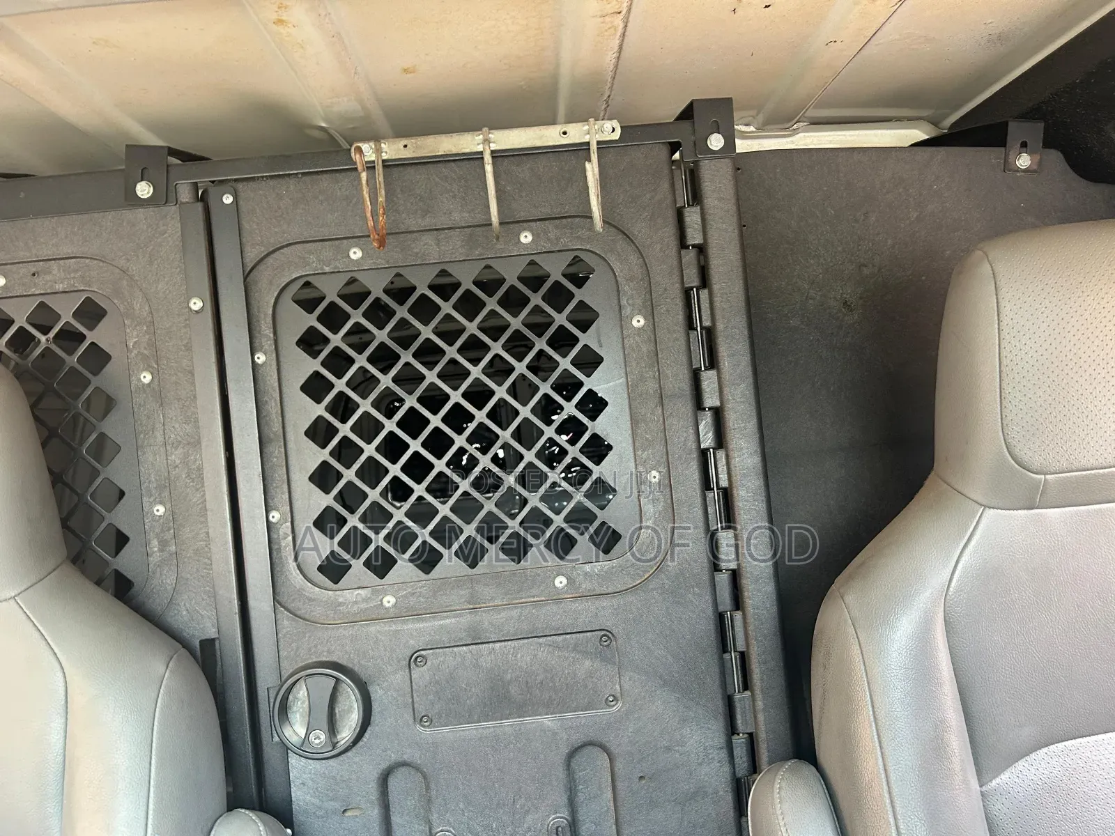 Ford E250 2012 White