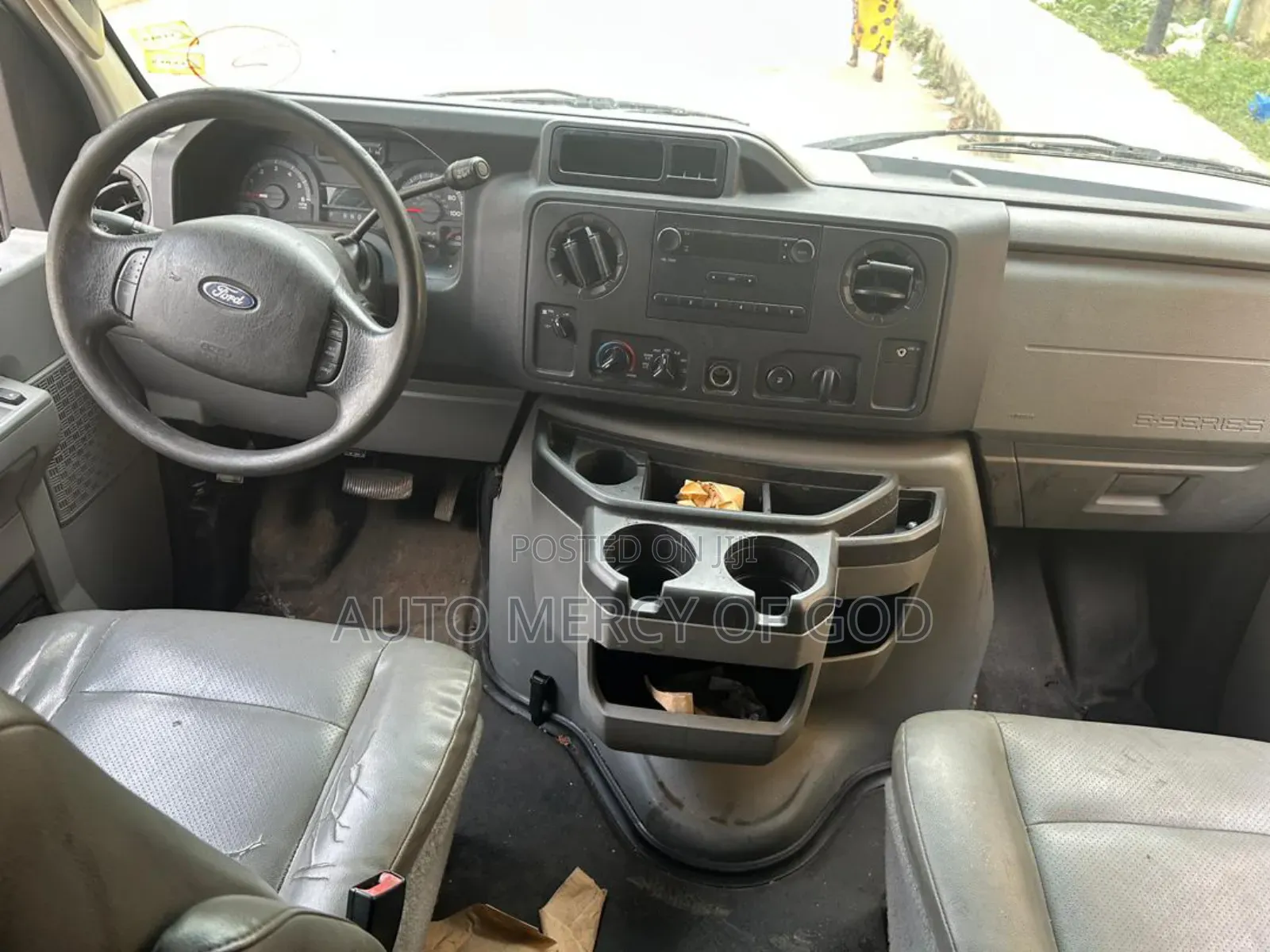 Ford E250 2012 White