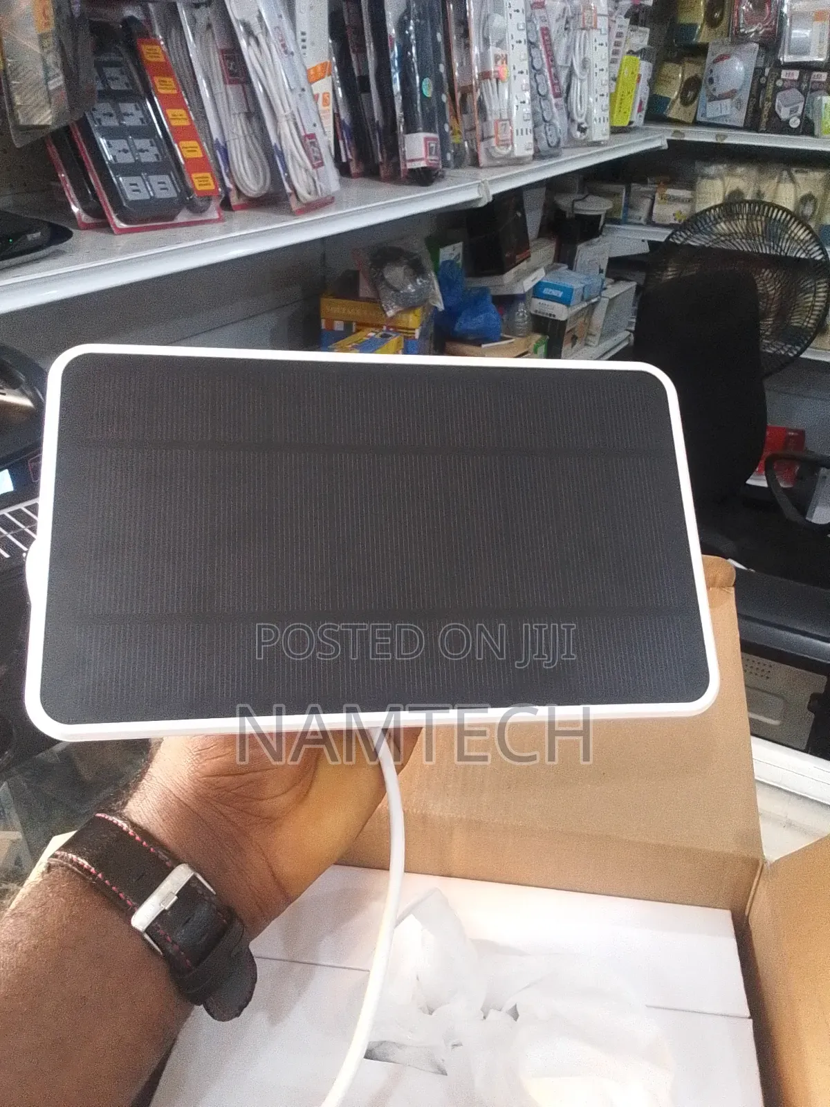 4g Solar Powered Universal Wifi Internet Router | 6w