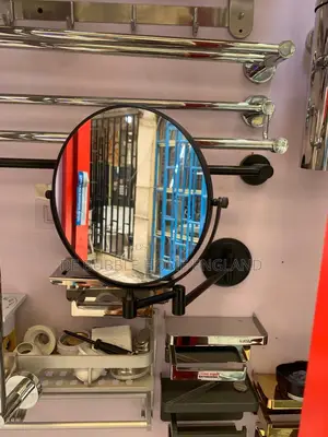 Executive Magnified Mirror